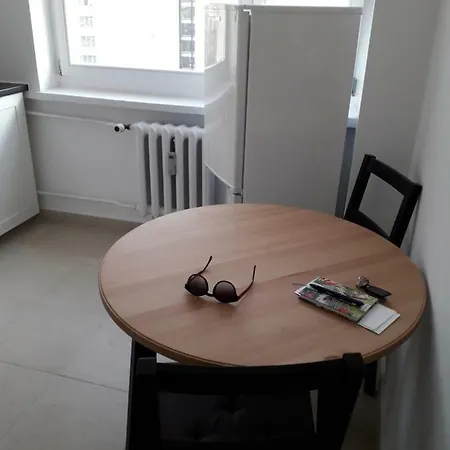 Apartment Grazynskiego 7 *